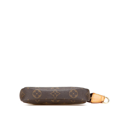 Louis Vuitton Pochette Accessoires Monogram shoulder bag