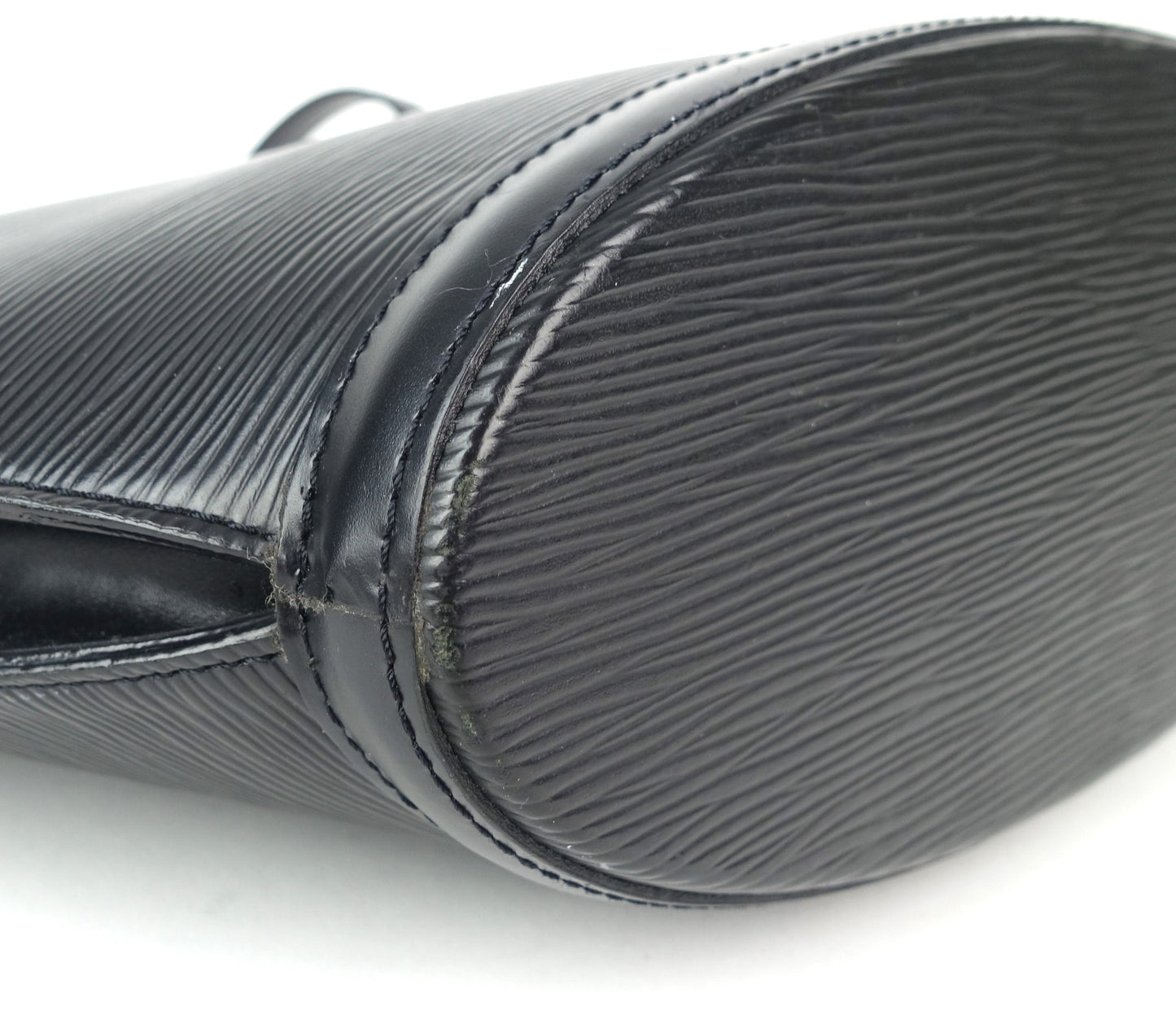 Louis Vuitto Saint Jacques GM Epi Leather Shoulder Bag