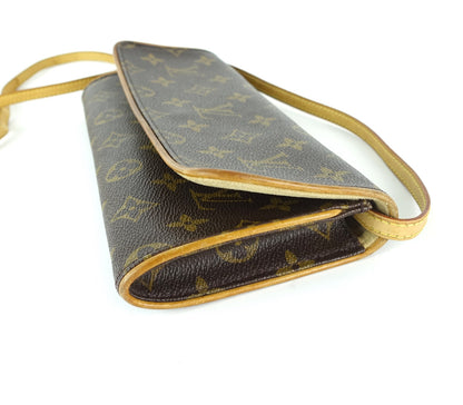 Louis Vuitto Pochette Twin GM Monogram Canvas Shoulder Bag