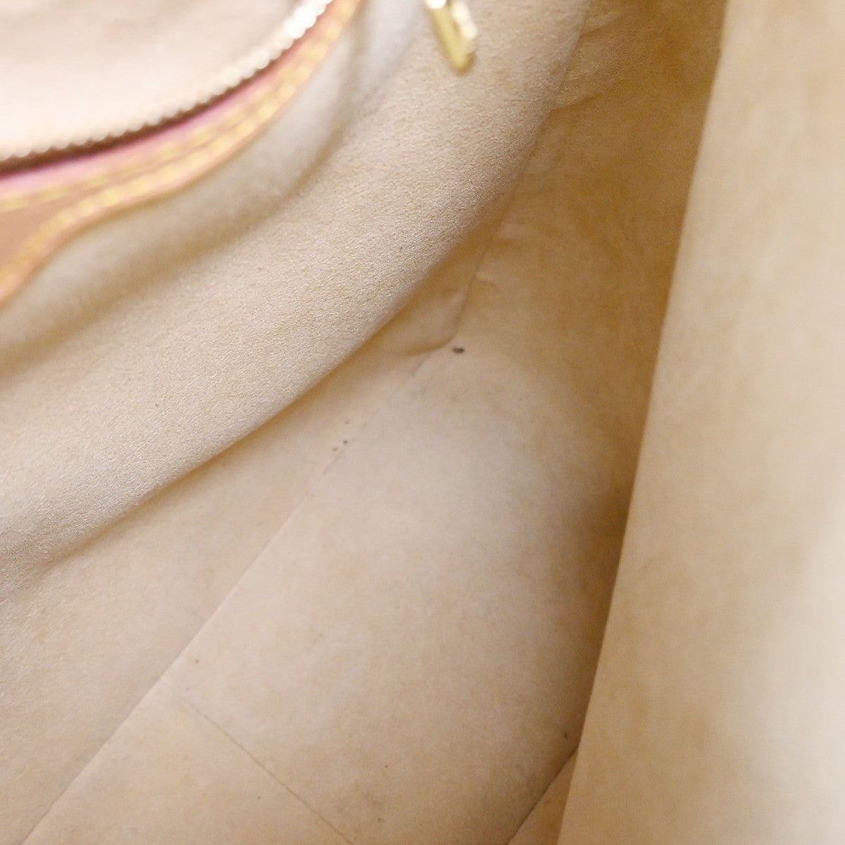 Louis Vuitton Monogram Looping Handbag Monogram Canvas Brown Canvas Shoulder Bag Bag (   )
