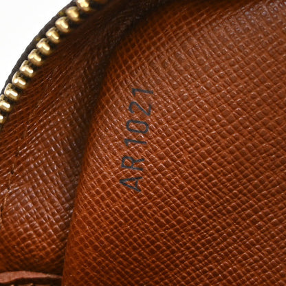 Louis Vuitton Amazone Bag Monogram Canvas Brown Canvas Shoulder Bag Bag (   )