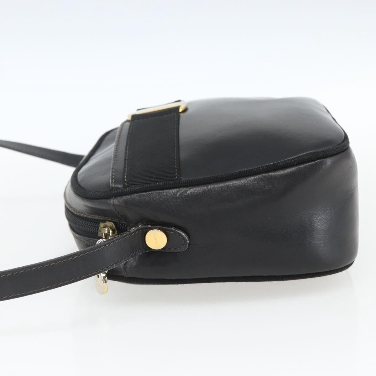 Salvatore Ferragamo Vara Bow Camera Shoulder Bag Patent Leather Black Leather Shoulder Bag Bag (   )