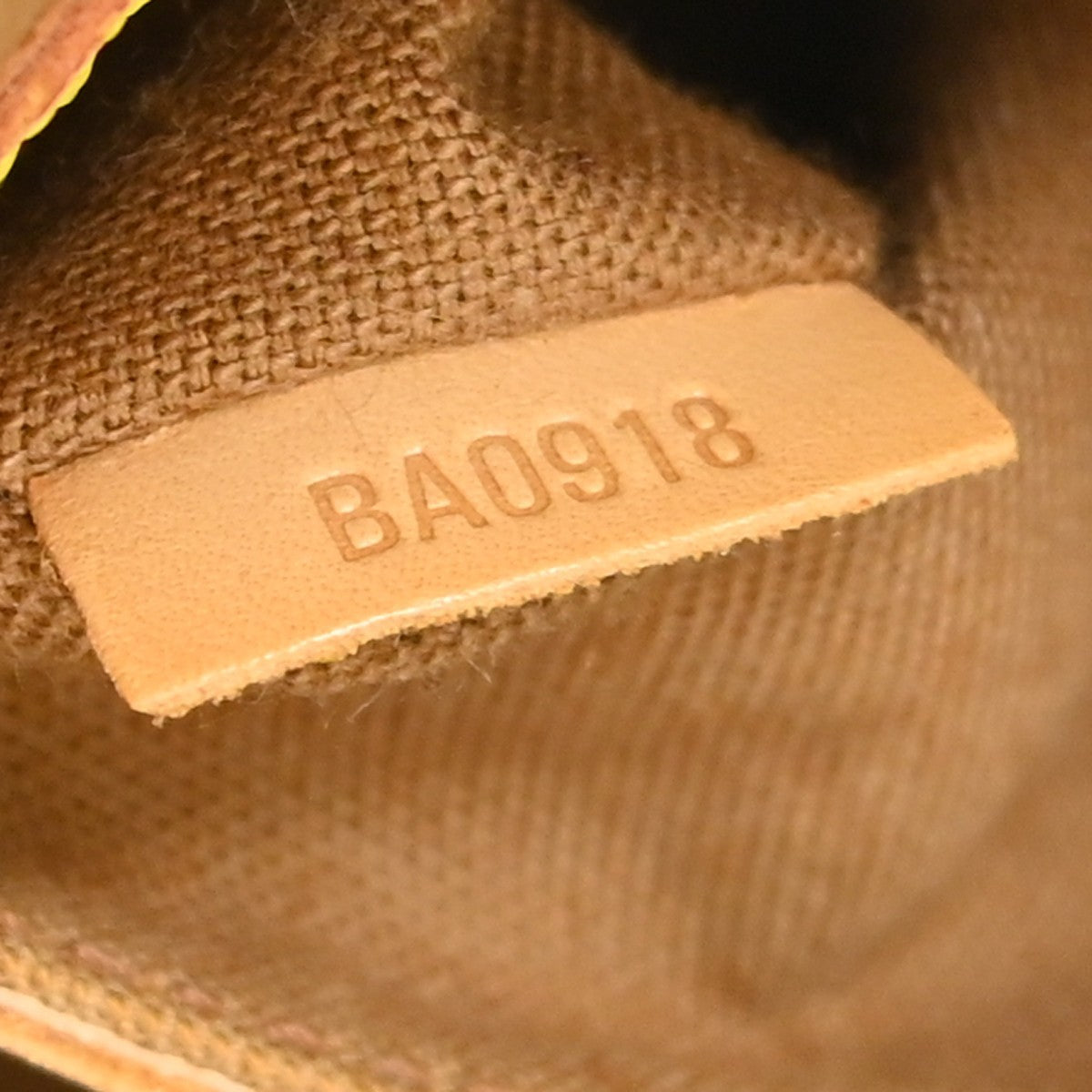 Louis Vuitton Alma Handbag Monogram Canvas Brown Canvas Handbag (   )