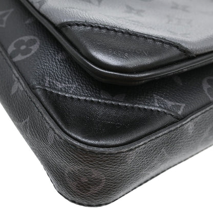 Louis Vuitton Trio Messenger Bag Reverse Monogram Eclipse Canvas Black Canvas Shoulder Bag Bag (   )