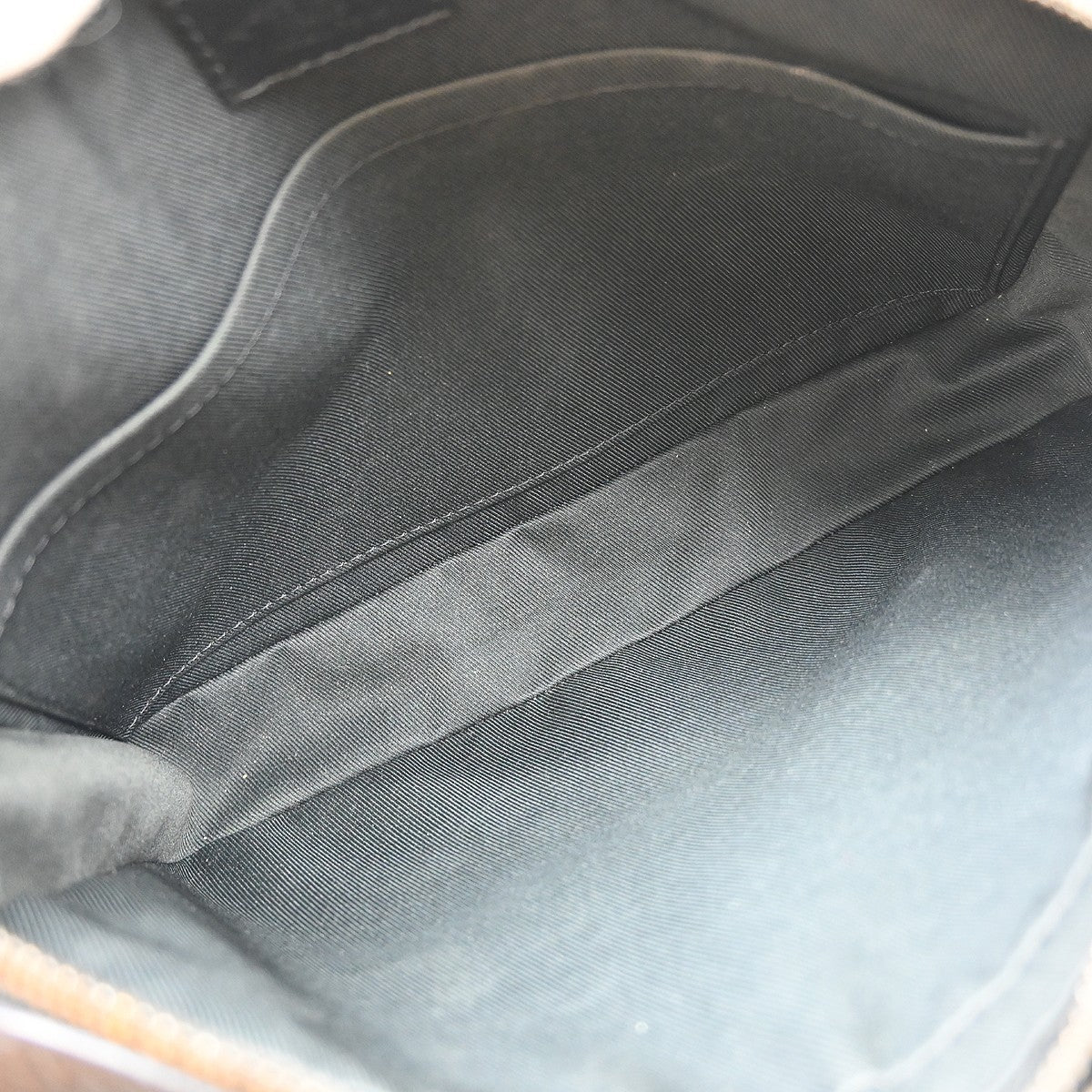 Louis Vuitton Trio Messenger Bag Reverse Monogram Eclipse Canvas Black Canvas Shoulder Bag Bag (   )