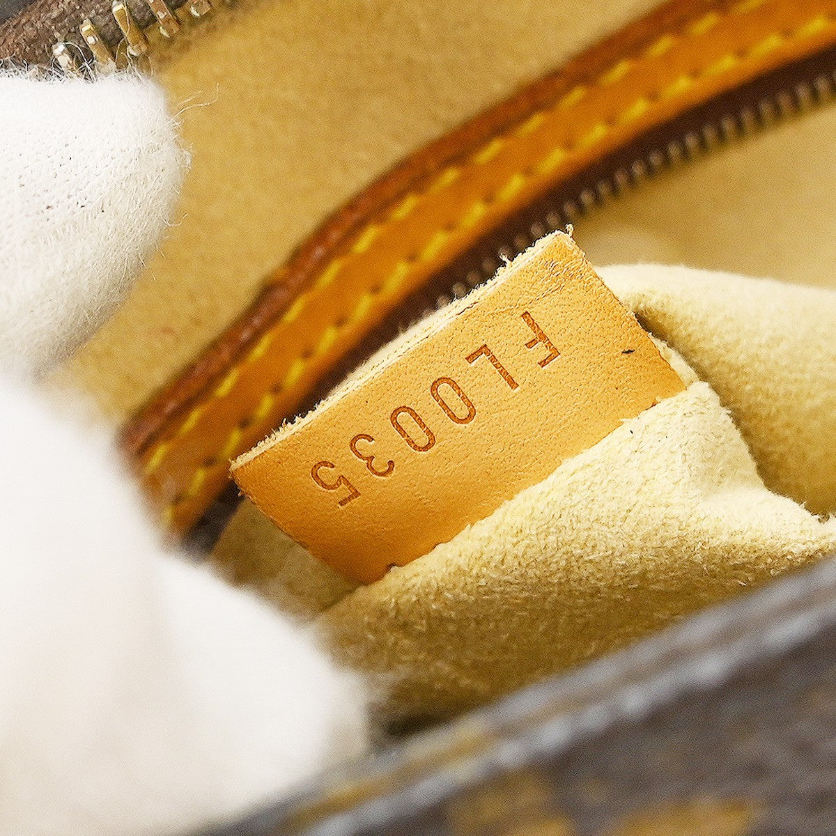 Louis Vuitton Monogram Looping Handbag Monogram Canvas Brown Canvas Shoulder Bag Bag (   )