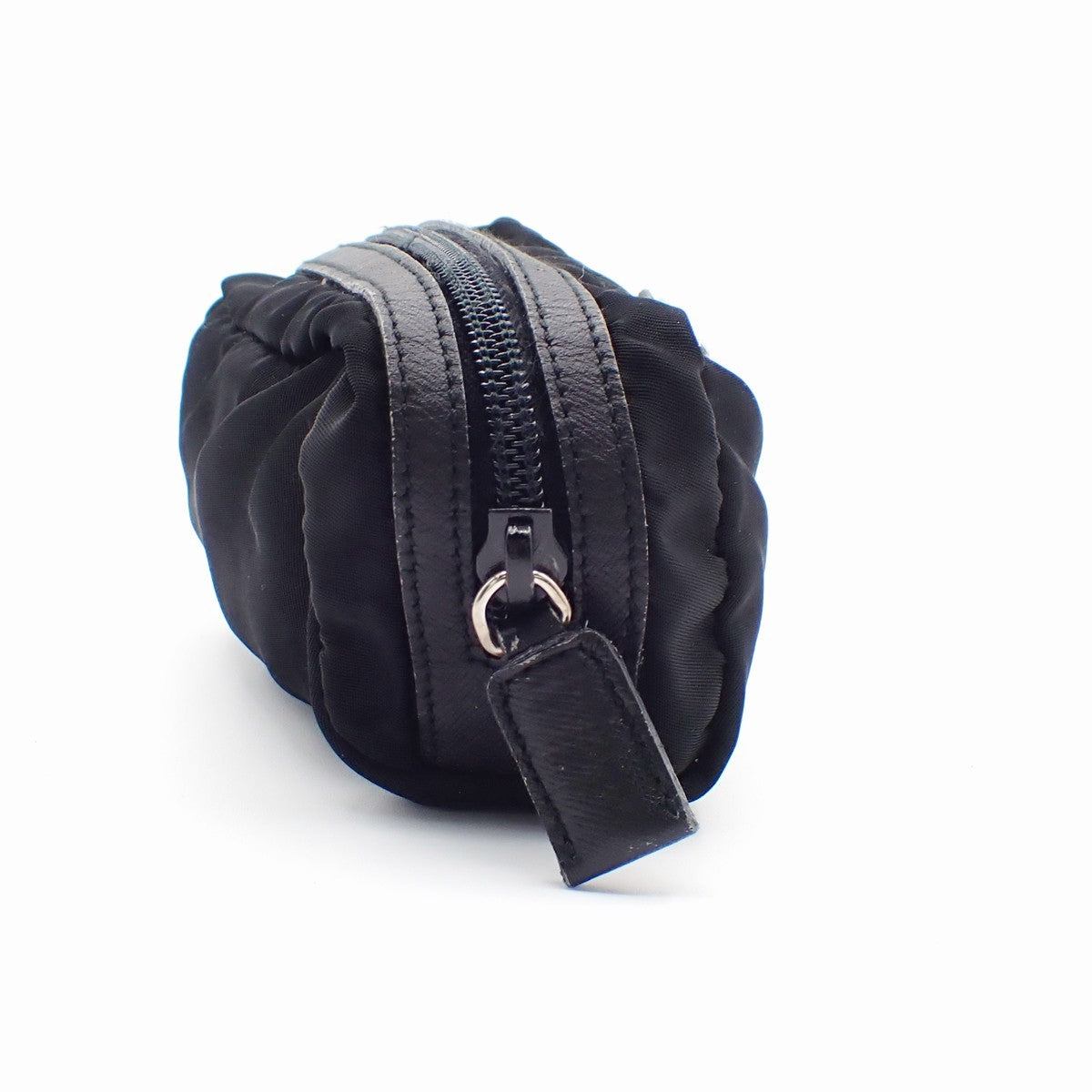 Prada Padded Zip Belt Bag Tessuto Black Nylon Clutche & Pouche Bag (   )