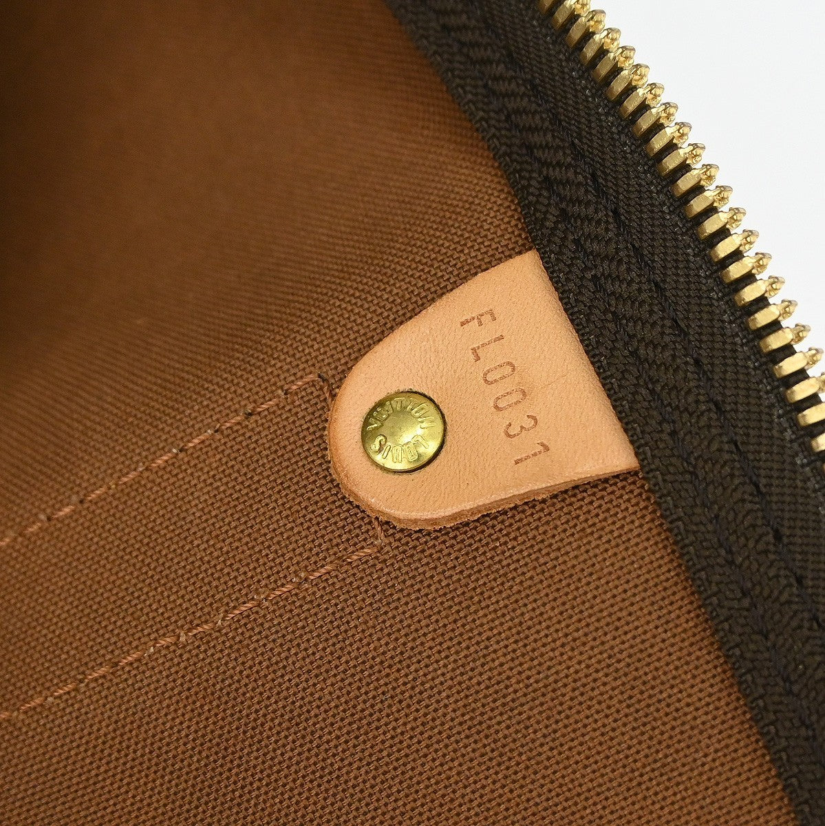 Louis Vuitton Keepall Bag Monogram Canvas Brown Canvas Travel Bag Bag (   )