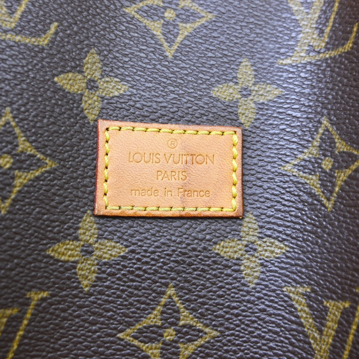 Louis Vuitton Saumur Handbag Monogram Canvas Brown Canvas Shoulder Bag Bag (   )