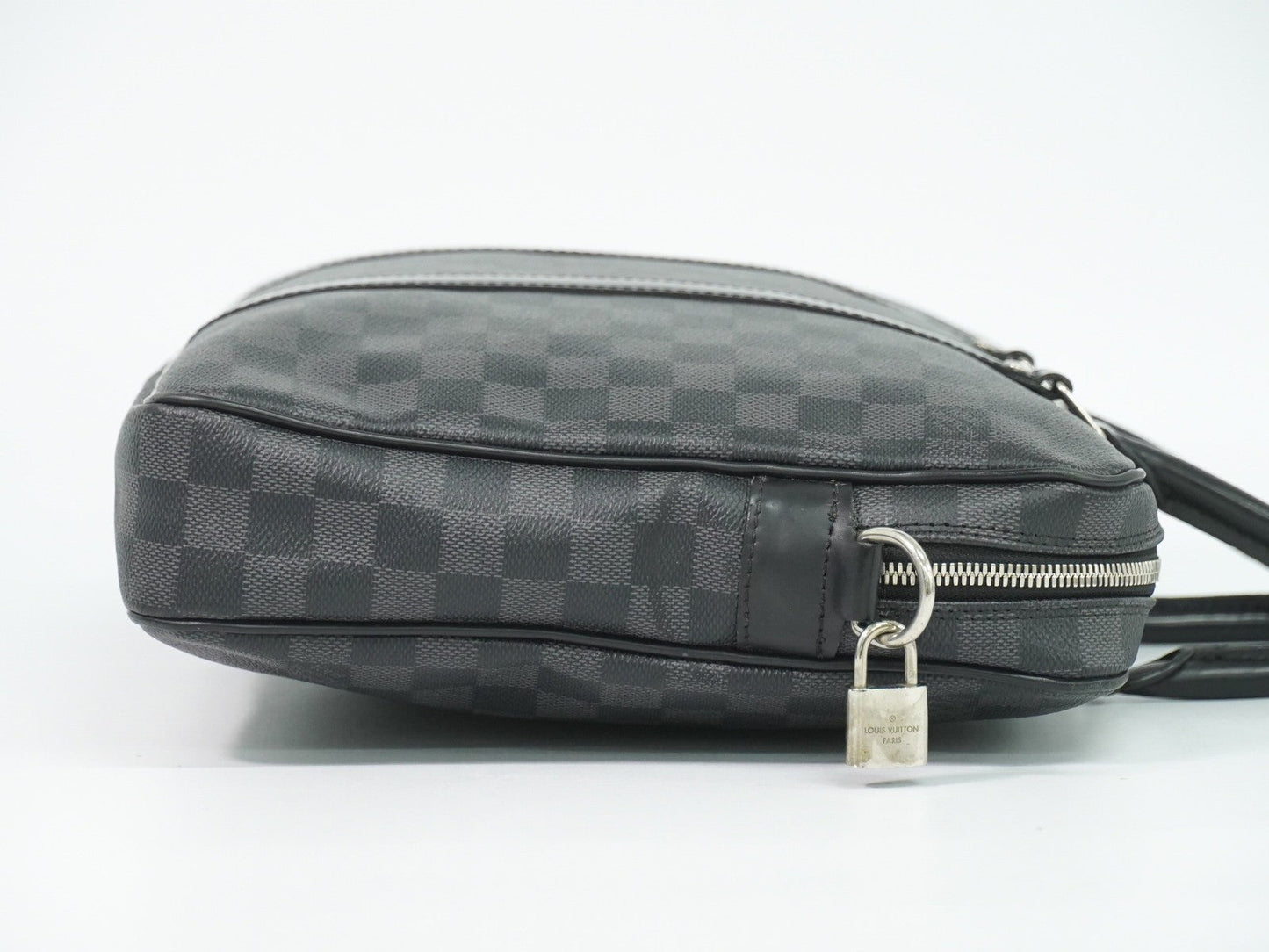 Louis Vuitton Porte-Documents Voyage Briefcase Damier Graphite Gray Canvas Briefcase Bag (   )