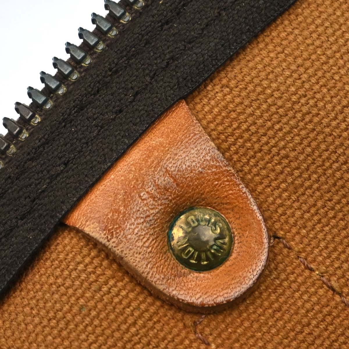 Louis Vuitton Keepall Bag Monogram Canvas Brown Canvas Travel Bag Bag (   )