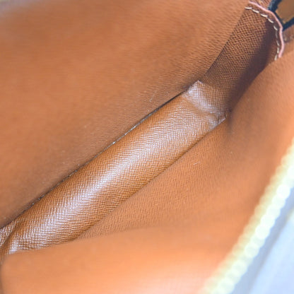 Louis Vuitton Amazone Bag Monogram Canvas Brown Canvas Shoulder Bag Bag (   )