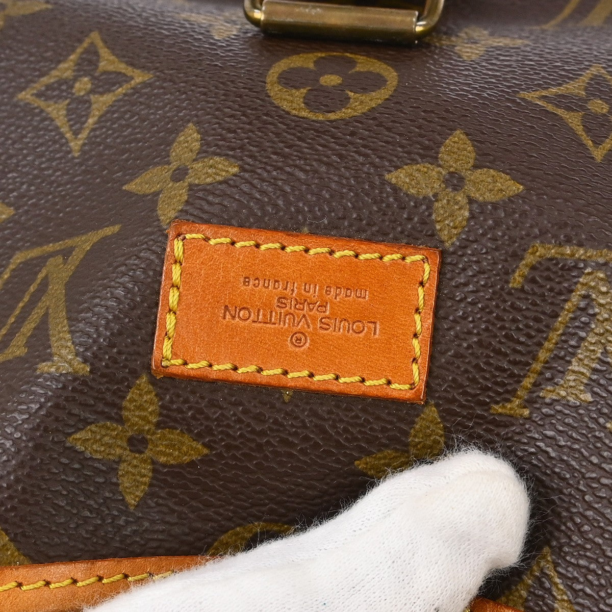 Louis Vuitton Saumur Handbag Monogram Canvas Brown Canvas Shoulder Bag Bag (   )