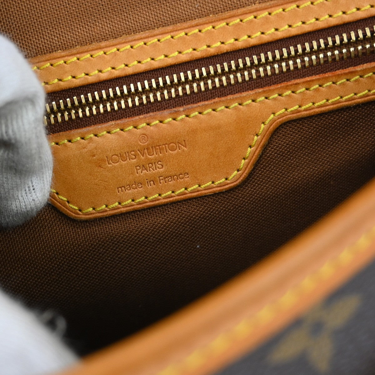 Louis Vuitton Sologne Handbag Monogram Canvas Brown Canvas Shoulder Bag Bag (   )
