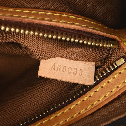 Louis Vuitton Trotteur Handbag Monogram Canvas Brown Canvas Clutche & Pouche Bag (   )