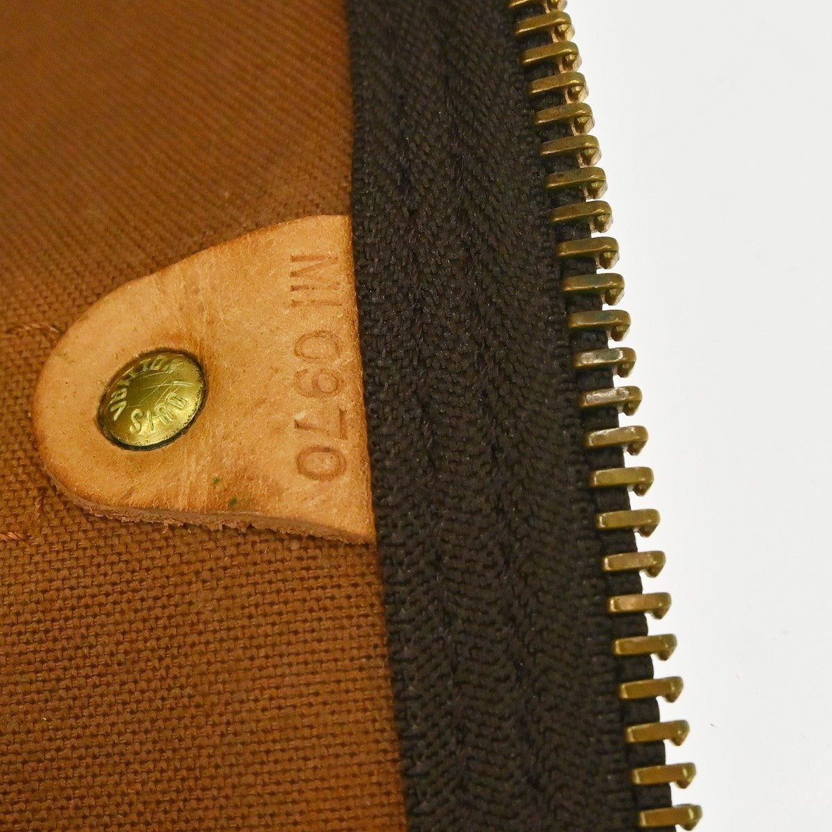 Louis Vuitton Keepall Bag Monogram Canvas Brown Canvas Travel Bag Bag (   )