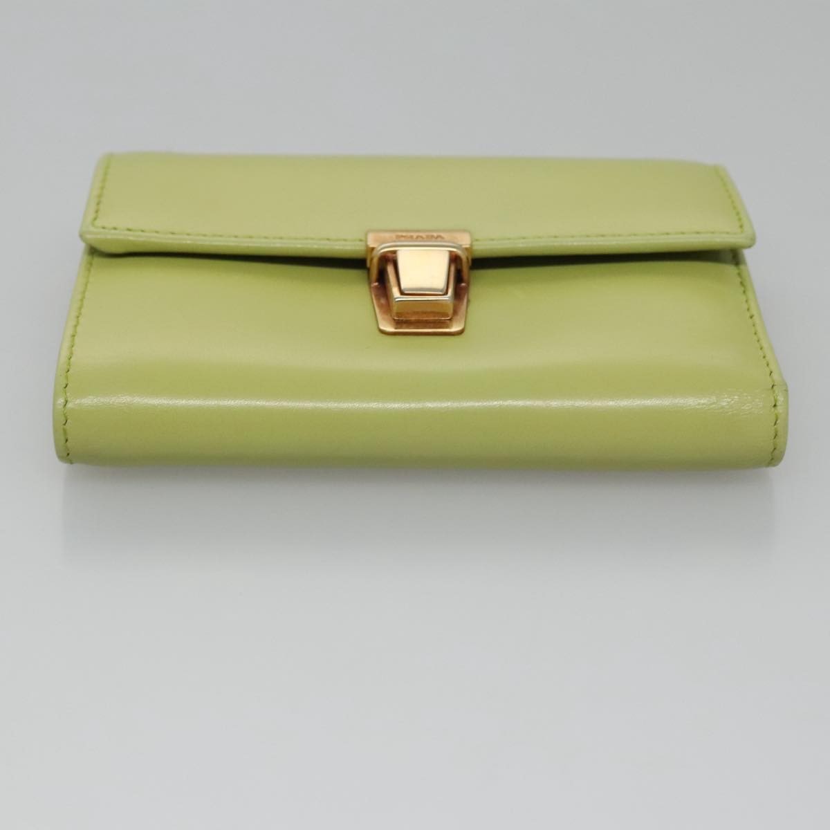 Prada Wallet Green Leather Wallets Accessory (   )