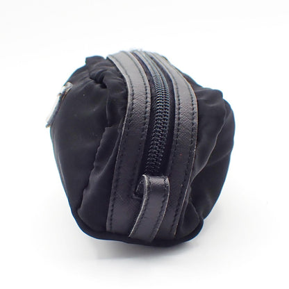 Prada Padded Zip Belt Bag Tessuto Black Nylon Clutche & Pouche Bag (   )