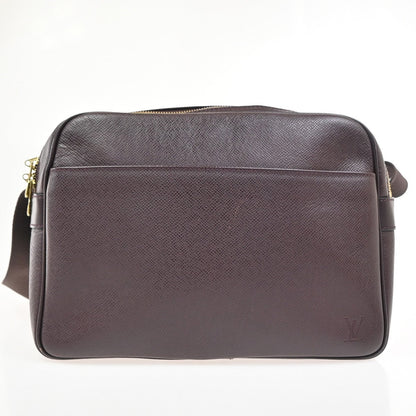 Louis Vuitton Reporter Bag Taiga Leather Brown Leather Shoulder Bag Bag (   )