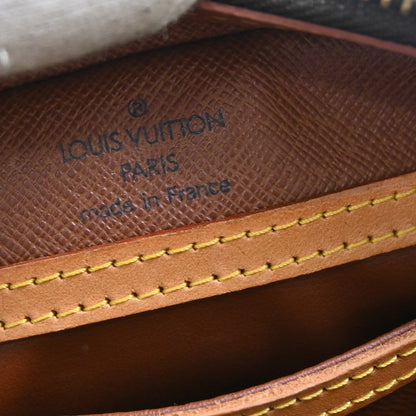 Louis Vuitton Blois Handbag Monogram Canvas Brown Canvas Shoulder Bag Bag (   )