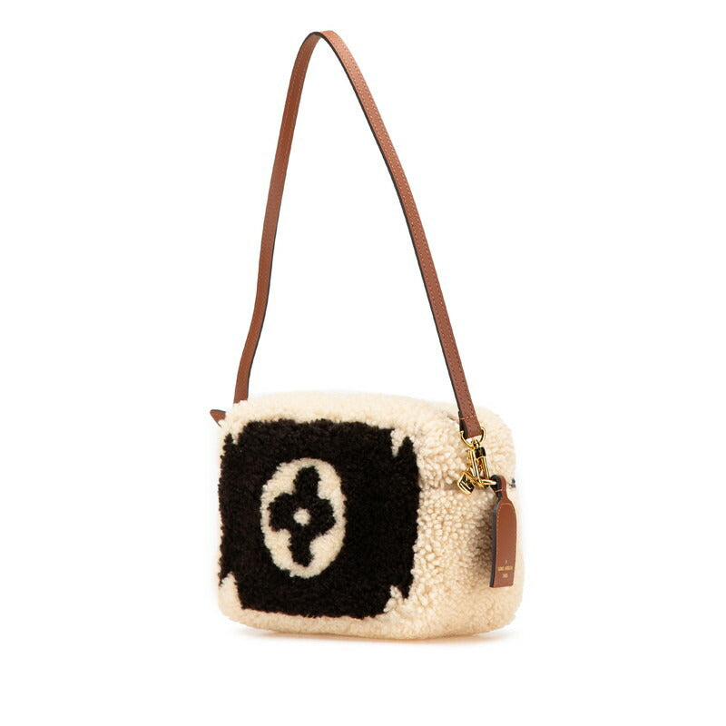 Louis Vuitton Monogram Teddy Beach Shoulder Bag